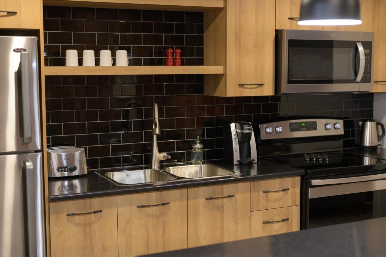 Le Court-Toit Appartement Rouyn-Noranda Buitenkant foto