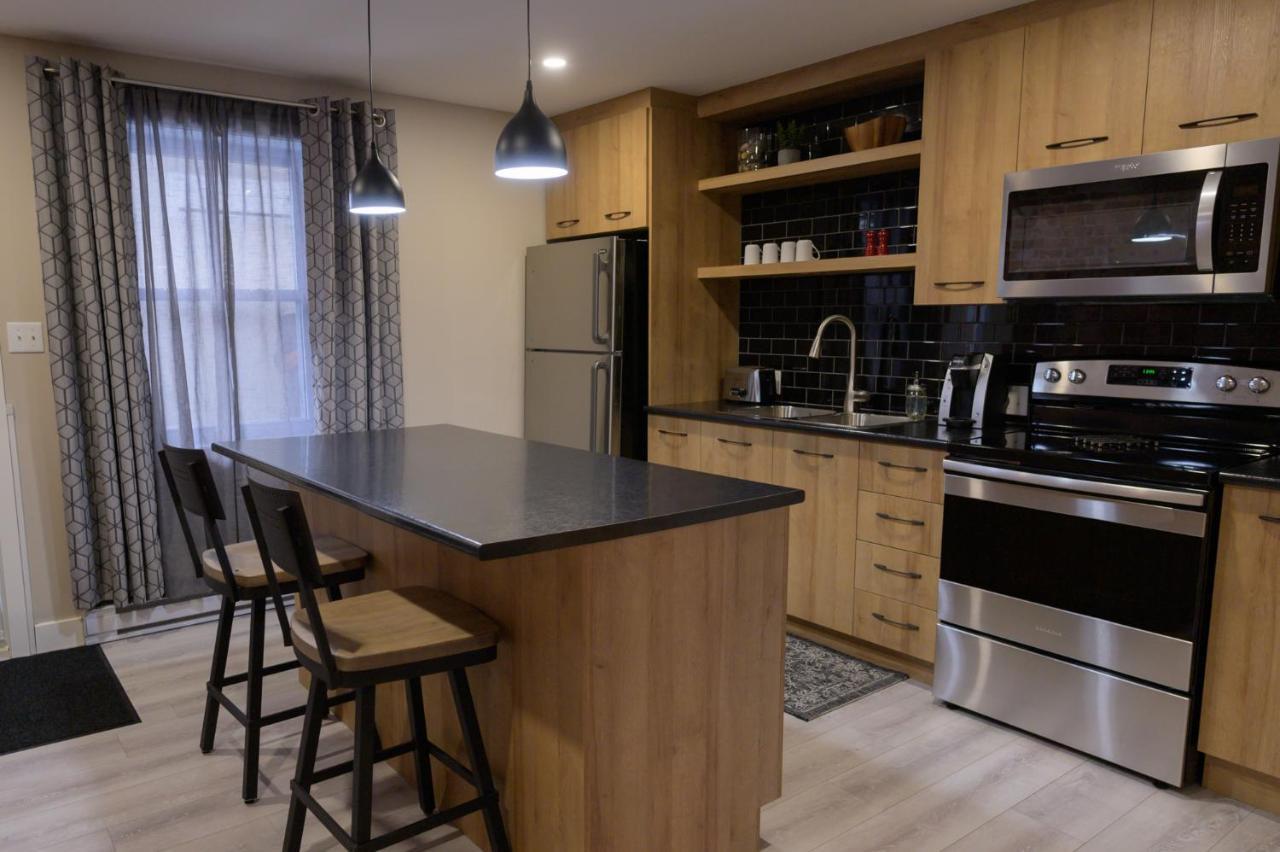 Le Court-Toit Appartement Rouyn-Noranda Buitenkant foto