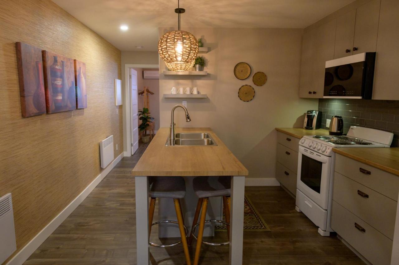 Le Court-Toit Appartement Rouyn-Noranda Buitenkant foto