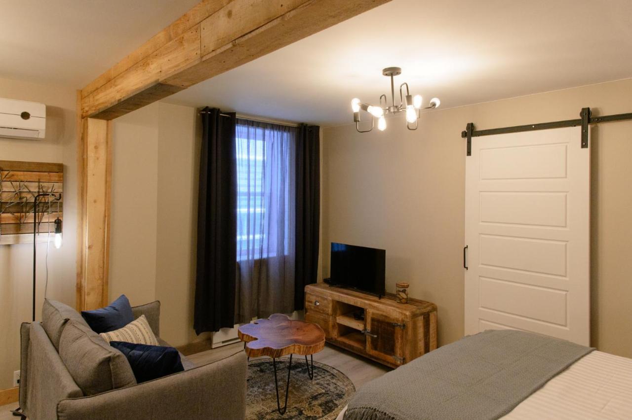 Le Court-Toit Appartement Rouyn-Noranda Buitenkant foto