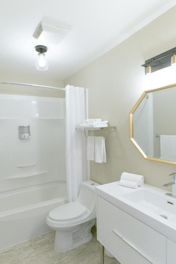 Le Court-Toit Appartement Rouyn-Noranda Buitenkant foto